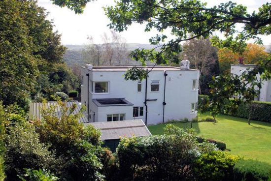 deco3 Four-bedroom 1930s art deco house in South Crosland, near Huddersfield, West Yorkshire