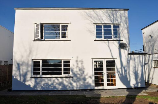 Three-bedroom 1930s art deco property in Frinton-On-Sea, Essex