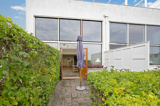 Arne Jacobsen modernism: 1950s townhouse in the Bellevue complex, Klampenborg, near Copenhagen, Denmark
