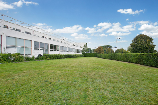 Arne Jacobsen modernism: 1950s townhouse in the Bellevue complex, Klampenborg, near Copenhagen, Denmark