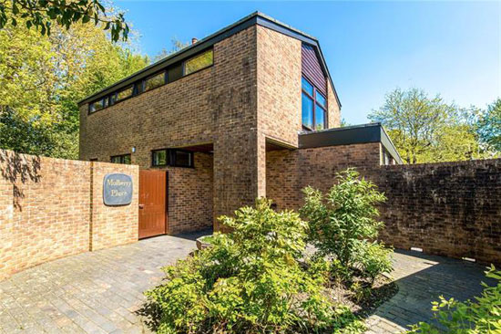 1960s modernist property in Ditchling, East Sussex