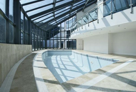 dor3 Architect-designed five bedroom contemporary modernist property in Avon Castle, Dorset
