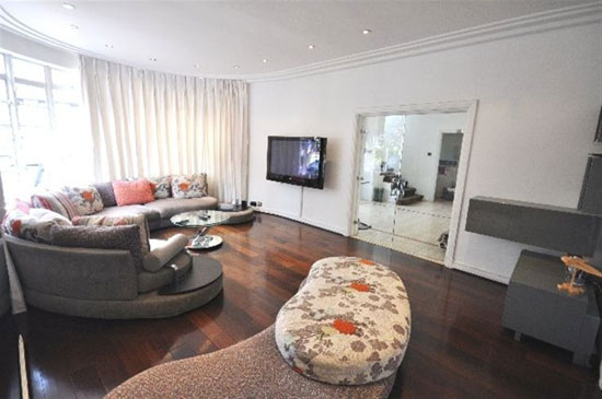 down2 Grade II-listed Charles Evelyn Simmons-designed six-bedroom art deco house in Downage, London NW4