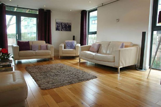 Three-bedroom contemporary modernist property in Droylsden, Manchester