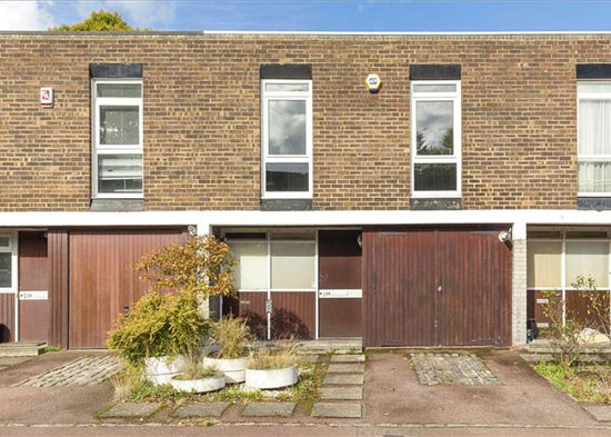 1960s Austin Vernon and Partners-designed townhouse in West Dulwich, London, SE21