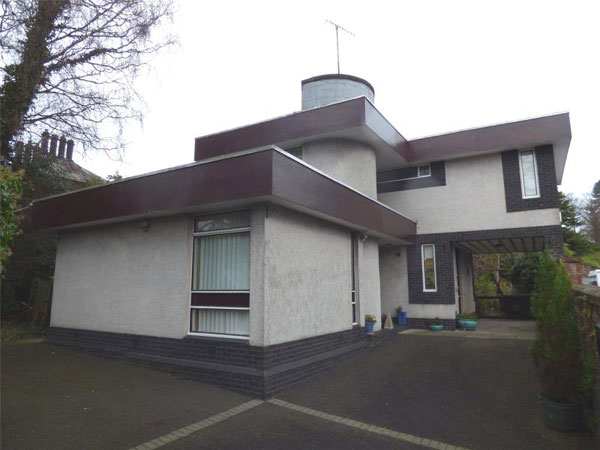 1960s John Copeland modernist property in Dumfries, Scotland