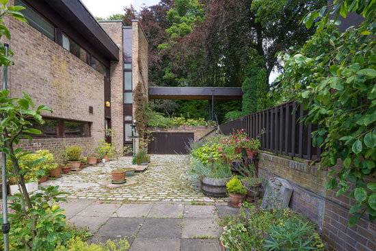 1960s James Reginald Parr-designed modernist property in Broughty Ferry, near Dundee, Scotland