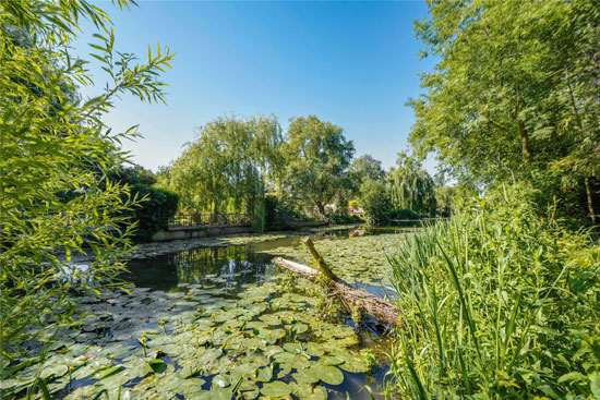 Eric Lyons Mill House and midcentury studio in East Molesey, Surrey