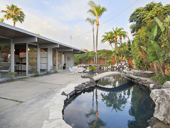 1960s midcentury Eichler property in Orange, California, USA