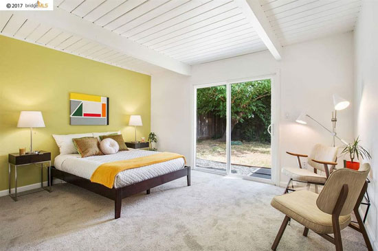 Restored Eichler: 1960s midcentury modern property in Concord, California, USA