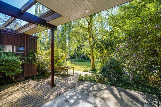 Eric Lyons Mill House and midcentury studio in East Molesey, Surrey