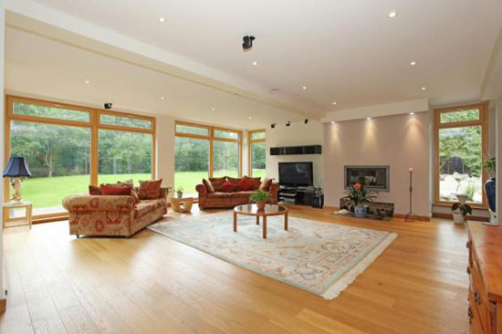 eco4 Five-bedroom contemporary eco house in Heathfield, East Sussex