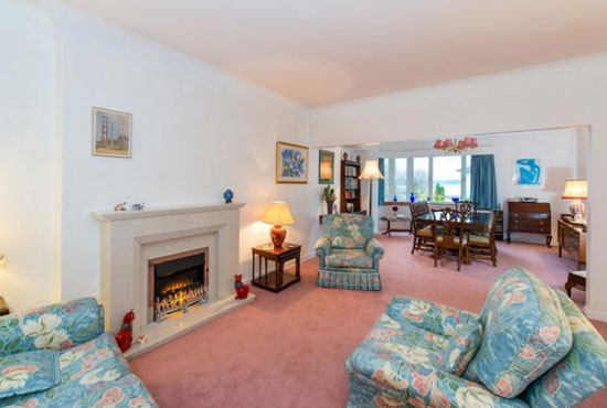 1930s Balnagarrow art deco property in Cramond Village, near Edinburgh, Midlothian