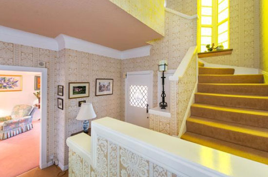 1930s Balnagarrow art deco property in Cramond Village, near Edinburgh, Midlothian