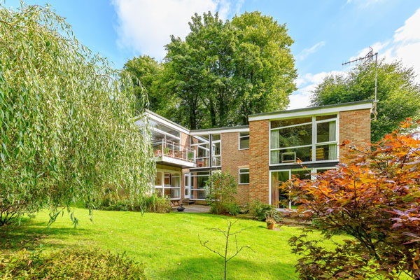 1960s Peter F. Smith modern house in Sheffield, South Yorkshire