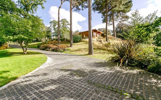 1960s Erno Goldfinger Teesdale House property Windlesham, Surrey