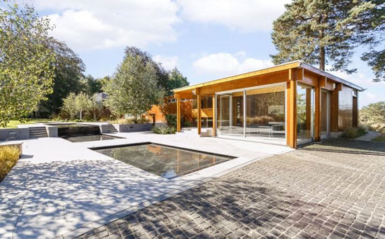 1960s Erno Goldfinger Teesdale House property Windlesham, Surrey