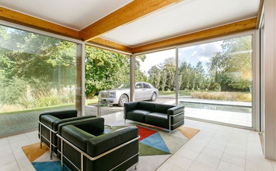 1960s Erno Goldfinger Teesdale House property Windlesham, Surrey