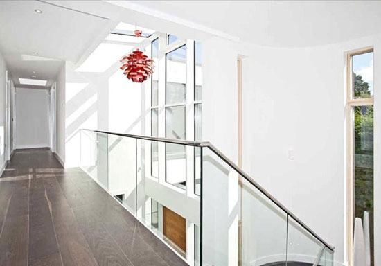Robin Crane-designed contemporary modernist property in Esher, Surrey