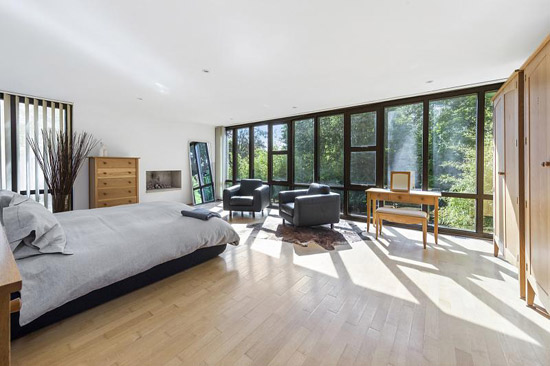 1970s Royston Summers lakeside modern house in Esher, Surrey