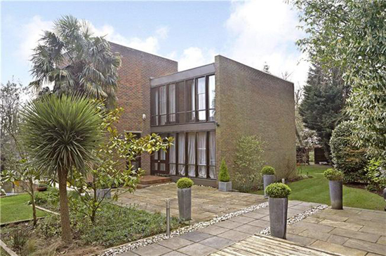 On the market: 1970s Royston Summers-designed lakeside modernist property in Esher, Surrey