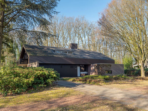 1960s modern house and workspace in Weert, Holland