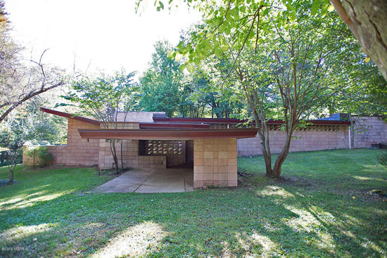 1950s Frank Lloyd Wright-designed Eppstein Residence in Galesburg, Michigan, USA