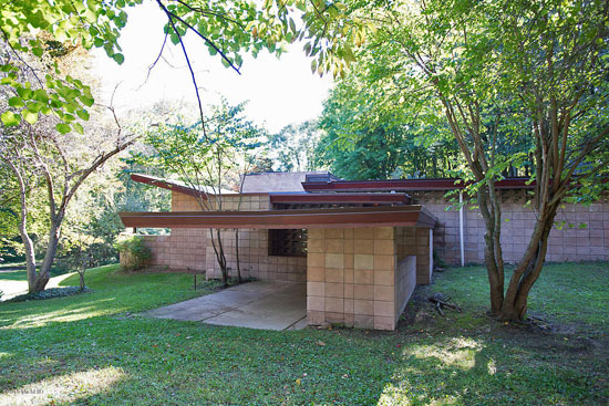 1950s Frank Lloyd Wright-designed Eppstein Residence in Galesburg, Michigan, USA