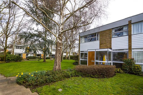 1960s Span House on the Fieldend estate, Twickenham, Greater London