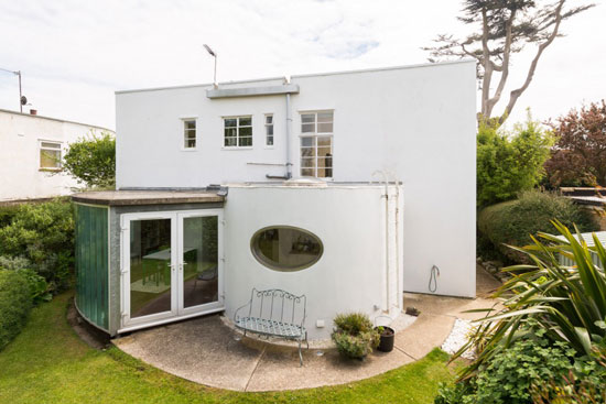 1930s Oliver Hill-designed art deco property in Frinton-on-Sea, Essex