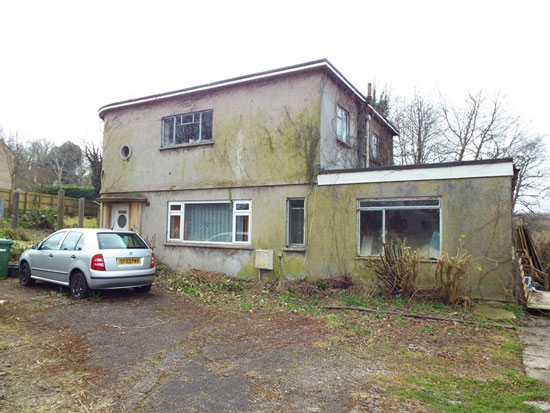 Art deco renovation project: Four-bedroom property in Frome, Somerset