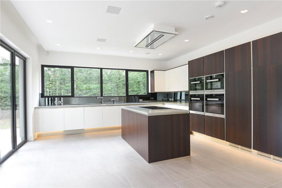 Footprints contemporary modernist property in Stoke Poges, Buckinghamshire
