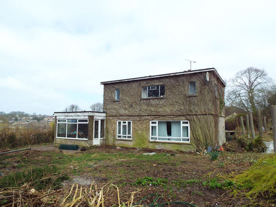 Art deco renovation project: Four-bedroom property in Frome, Somerset