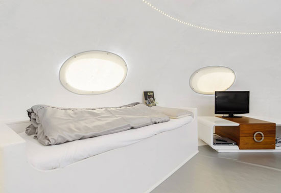 Airbnb find: Futuro-style UFO holiday let in Redberth, Pembrokeshire
