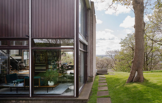 1950s Farnley Hey modern house in Farnley Tyas, West Yorkshire