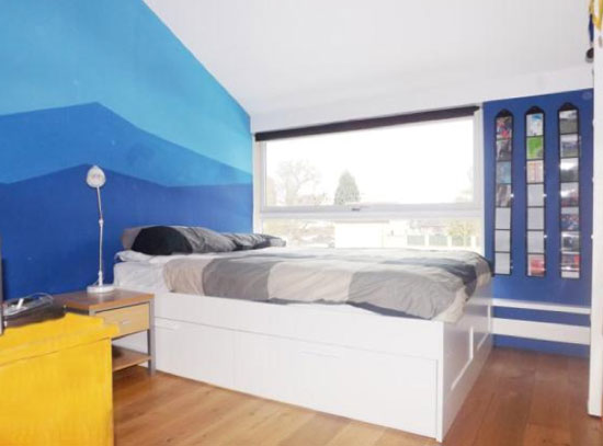 Three-bedroom contemporary modernist property in Slamanna, near Falkirk, central Scotland
