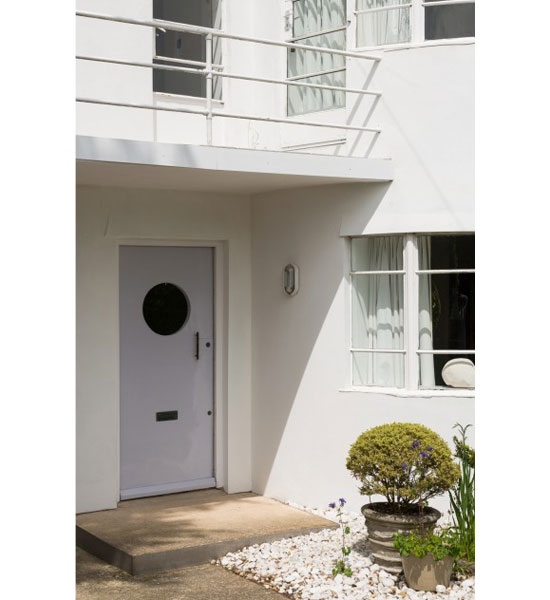 1930s Oliver Hill-designed art deco property in Frinton-on-Sea, Essex