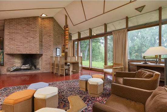 Frank Lloyd Wright-designed Paul Olfelt house in Saint Louis Park, Minnesota, USA