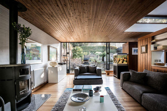 1960s Peter Foggo and David Thomas modernist house in London SE3