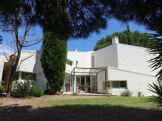 1970s Serge Colas-designed modernist property in Laroque-des-Alberes, Southern France