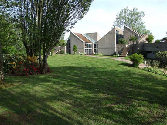 On the market: 1980s five-bedroom modernist property in Charolles, eastern France