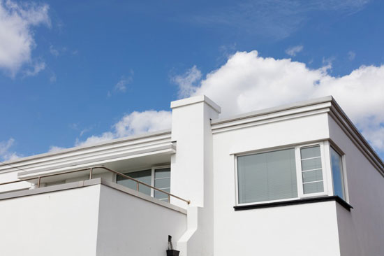 JT Shelton-designed 1930s art deco property in Frinton-on-Sea, Essex