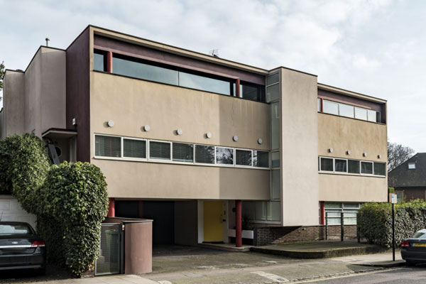 1930s Connell, Ward & Lucas-designed 66 Frognal modernist house in London NW3