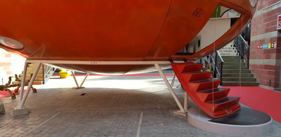 A fully preserved Matti Suurinen-designed Futuro House in France