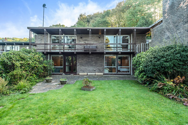 1960s Roger Dyer modern house in Clapton in Gordano, near Bristol