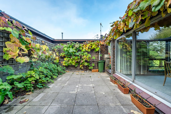 1960s Roger Dyer modern house in Clapton in Gordano, near Bristol