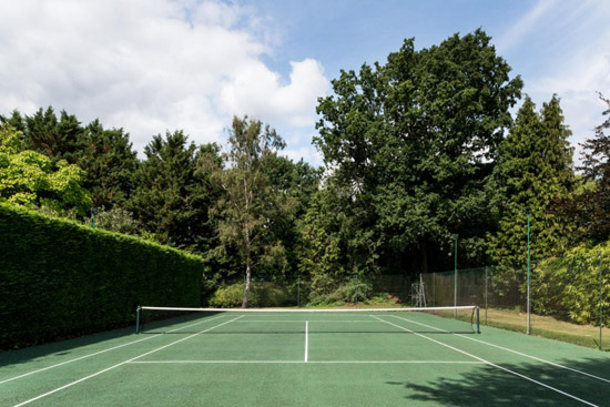 Remodelled 1960s Eashing House in Godalming, Surrey