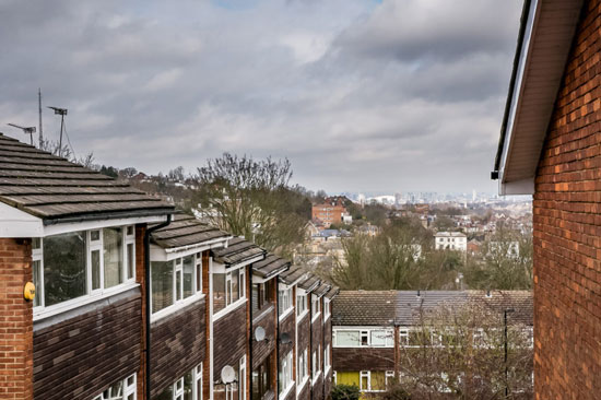 1960s midcentury townhouse in London SE23