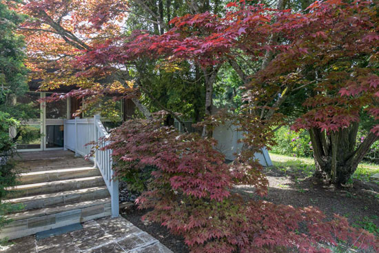 1970s Henri Guibout modern house in Les Loges-en-Josas, France