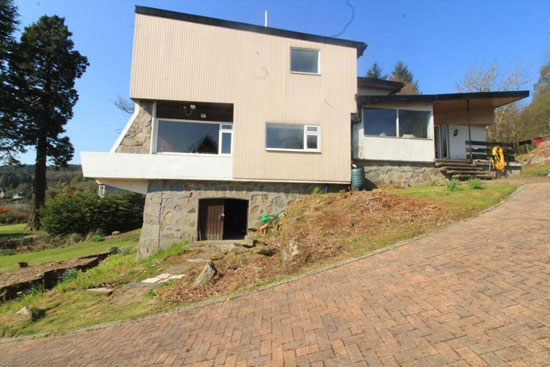 Frank Lloyd Wright-inspired modern house in Garelochhead, Argyll and Bute, Scotland